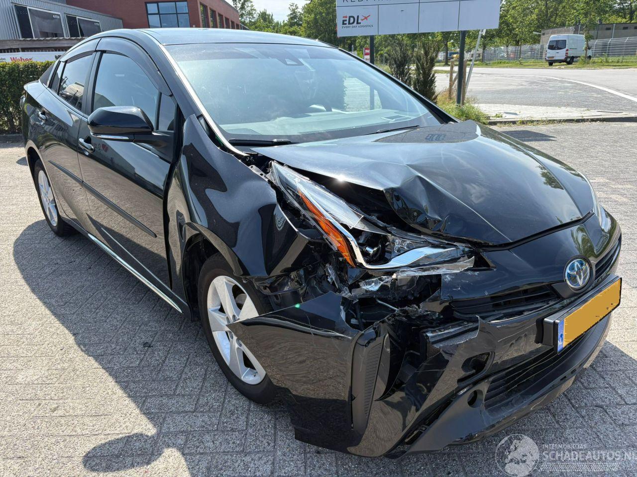 Toyota Prius (epave avant)